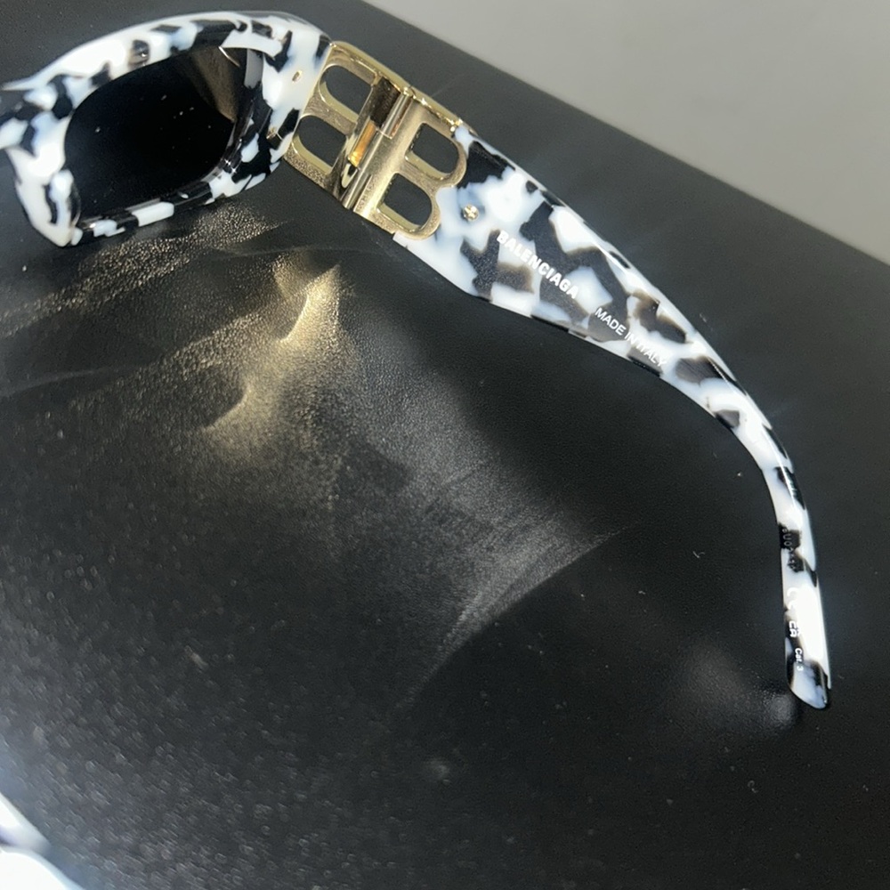 balenciaga shades - Picture 3 of 6